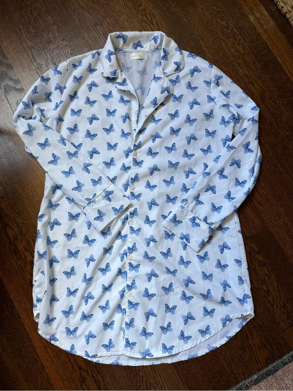 Blue Butterfly Print Women’s Button-Up Nightgown